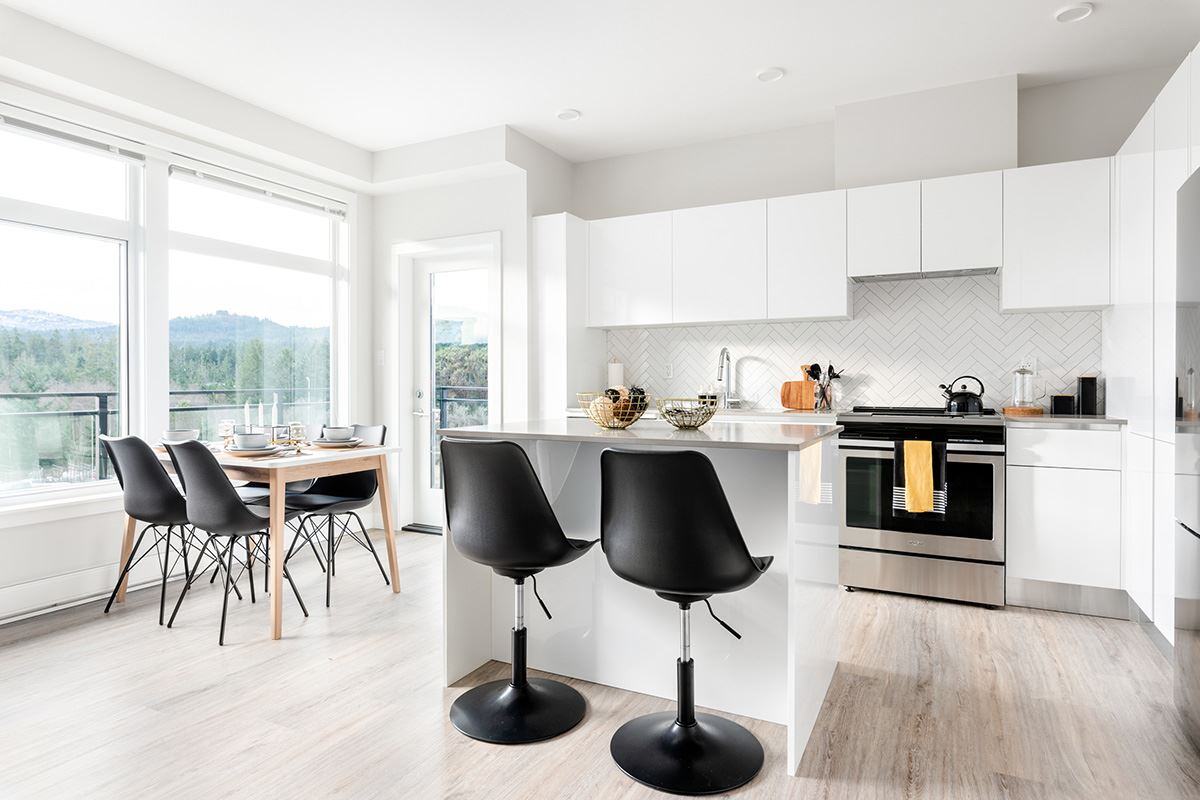 2020_08_14_02_43_53_north_grove_dining_area_kitchen
