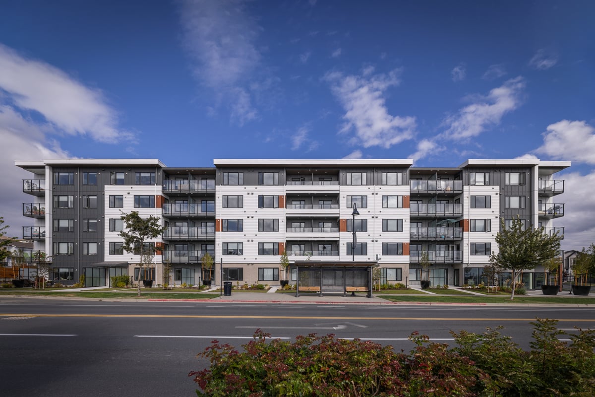 Exterior image of Monarch Apartments